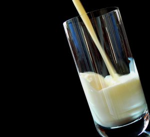 「牛乳を飲む習慣を改めるのも必要です！」の画像検索結果